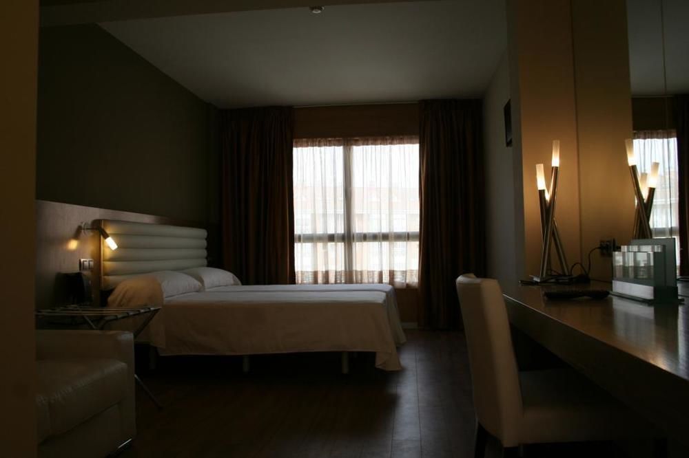 Hotel Duero Laguna de Duero Eksteriør billede