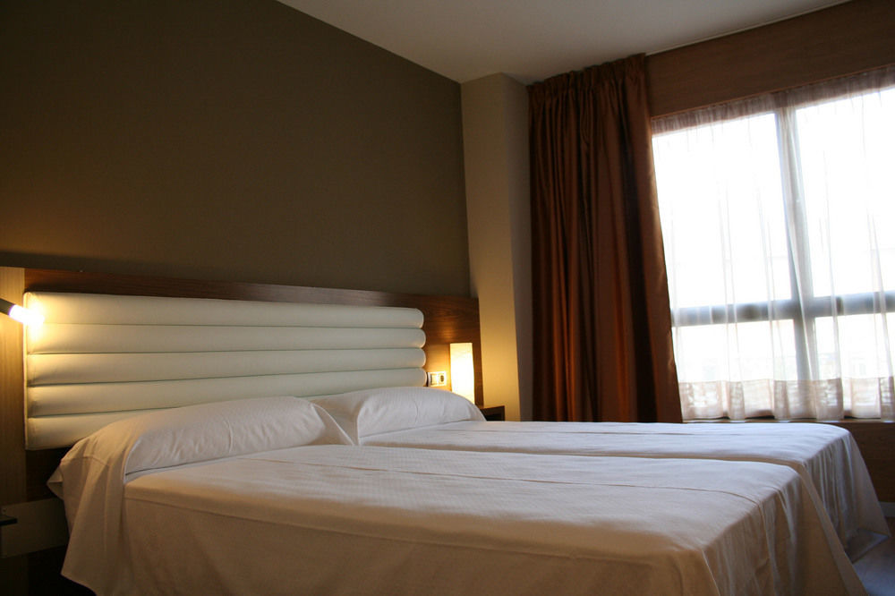 Hotel Duero Laguna de Duero Eksteriør billede