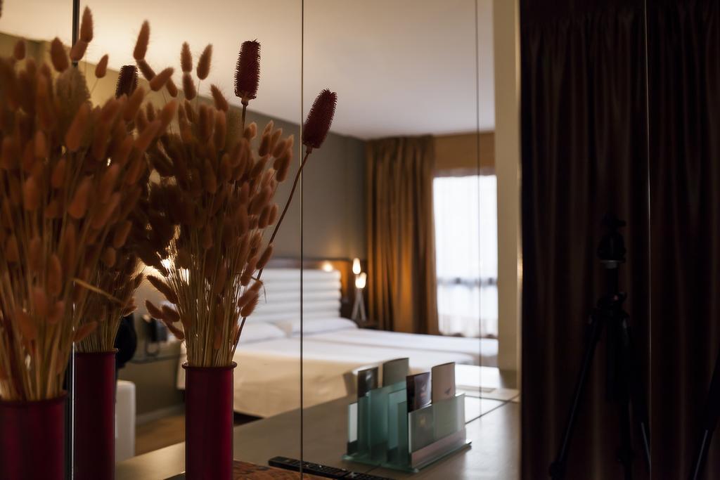 Hotel Duero Laguna de Duero Eksteriør billede