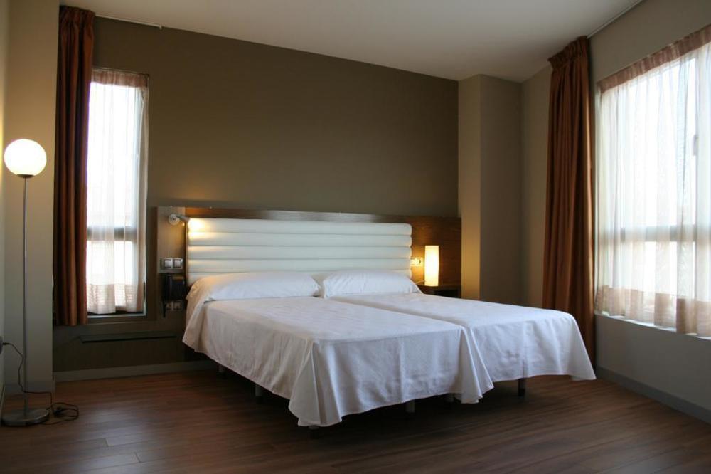 Hotel Duero Laguna de Duero Eksteriør billede