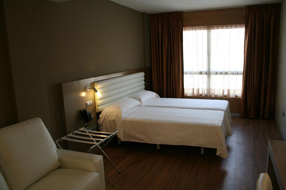 Hotel Duero Laguna de Duero Eksteriør billede